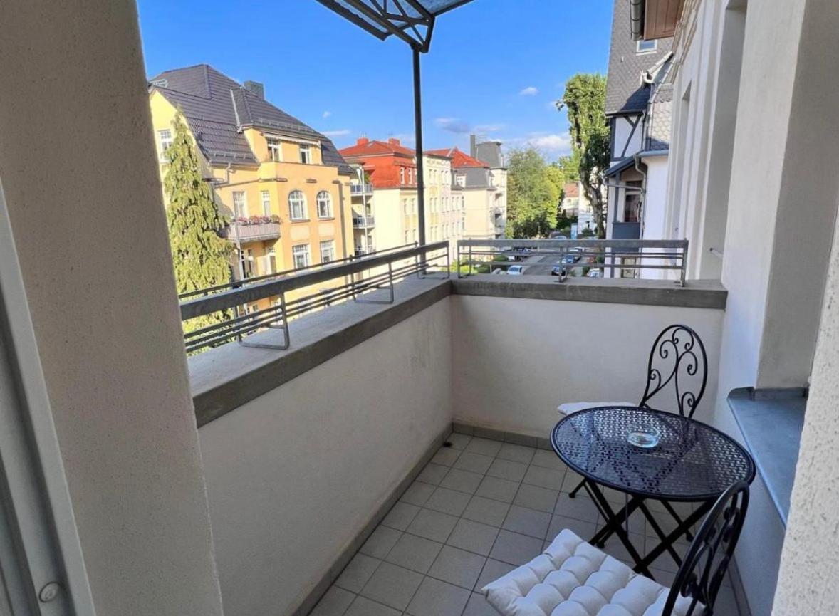 Feine Apartments In Der Suedstadt Von Erfurt Mit Kostenlosen Stellplatz & Flasche Wein Zur Begruessung Exterior photo
